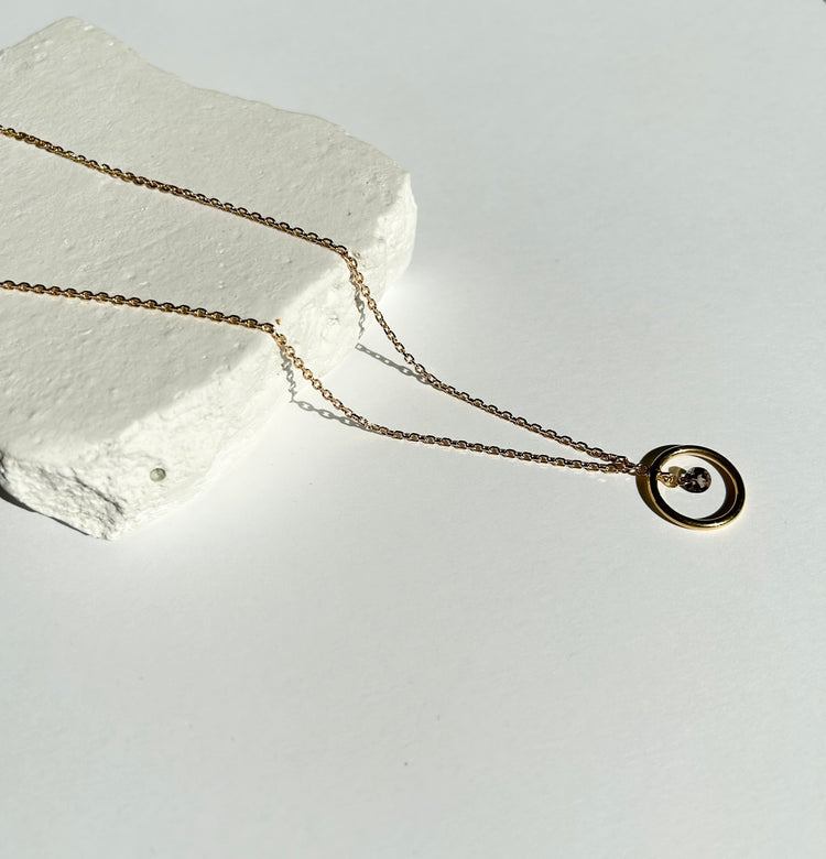 CAPTURED necklace
