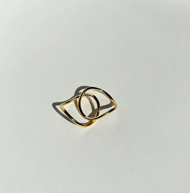 WAVE rings solo or stacked