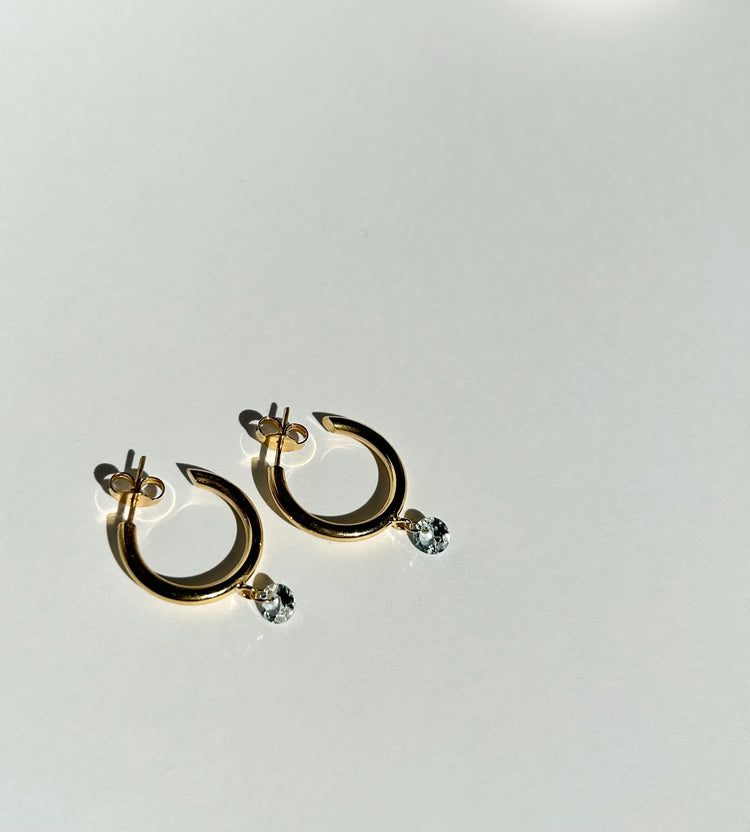 DROPS hoops with aquamarines