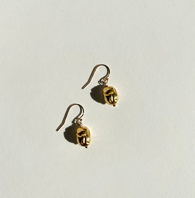 STELLA earrings with textured pendants