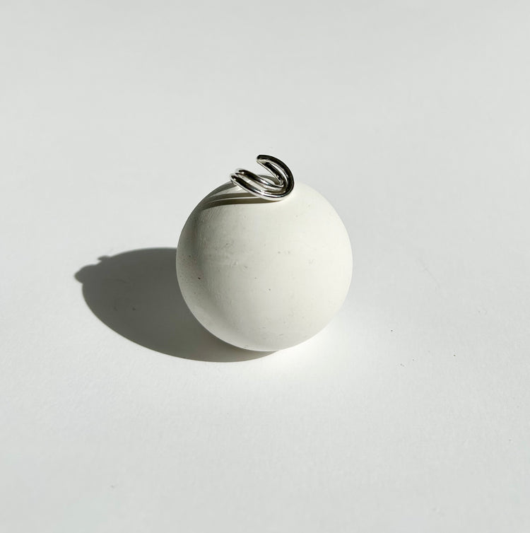 NOVA silver earcuff