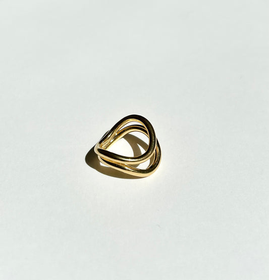 NAUTILUS wavy ring